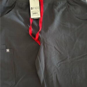 Figs Kade Cargo Charcoal Scrub Pants with Bright Red Tie